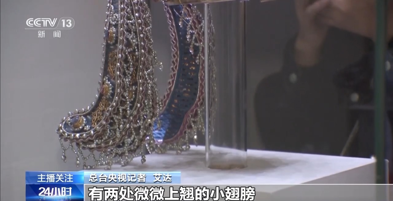 0万件！一起了解这个文创销“冠”不朽情缘游戏手机版8个月卖出10(图2)